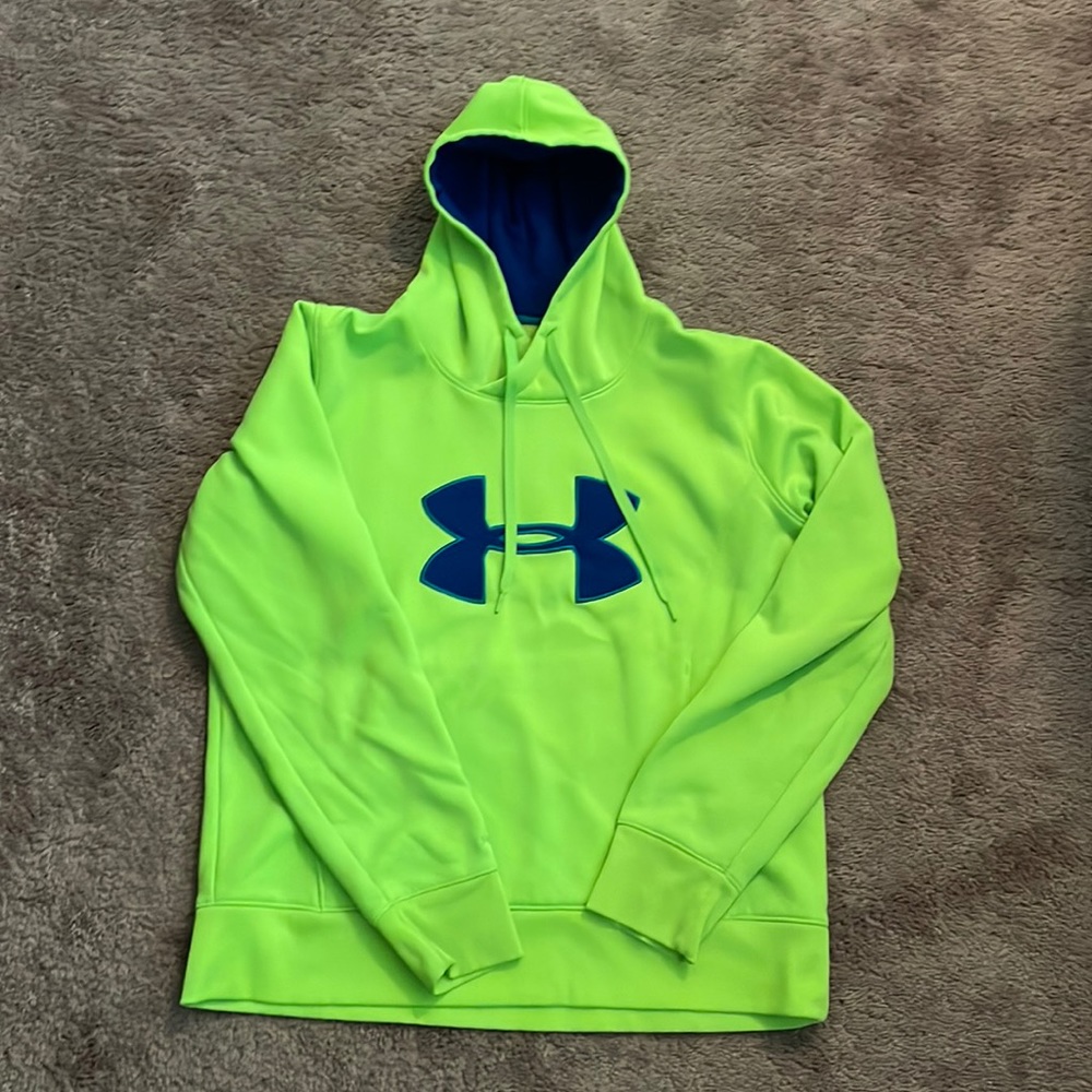 LAST DAY, CLOSET CLOSING!! Light green semi-fitted Coldgear w/ blue logo & hood
